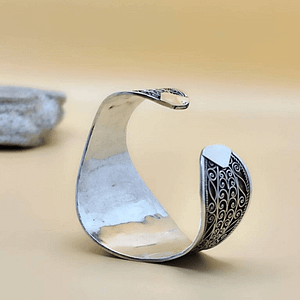 Amazigh Jewelry Berber Big Cuff. Handcrafted in Silver & Jasper