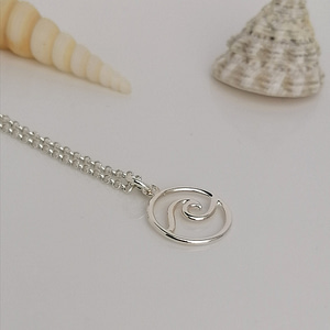 Silver 925 Wave Necklace: Embrace the Serenity of the Sea