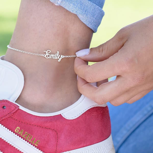 Captivating Personalized Anklets Chains: Touch to Your Style